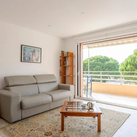 Appartement Chez Claude - Spacieux Climatise Proche De La Le Grau-du-Roi